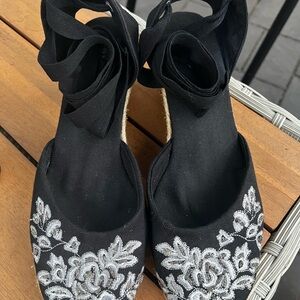 Old Navy Black and Silver Espadrilles